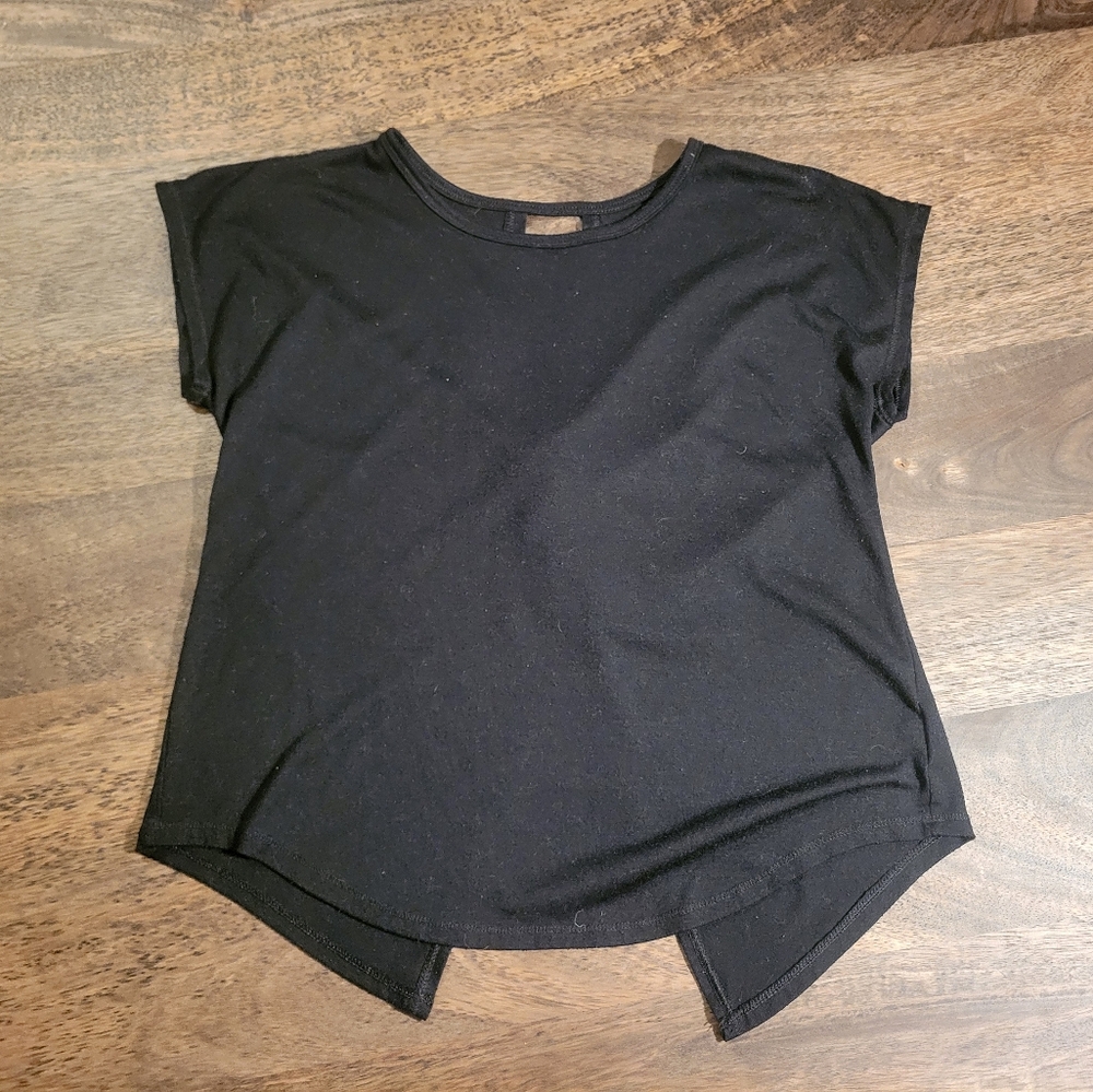Black Short Sleeve Top